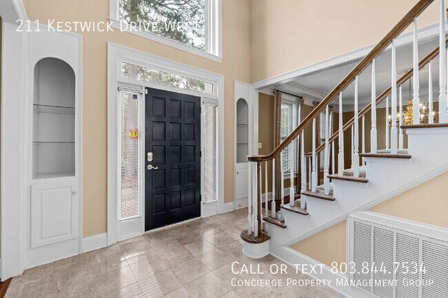 Foto del edificio - 211 Kestwick Dr W