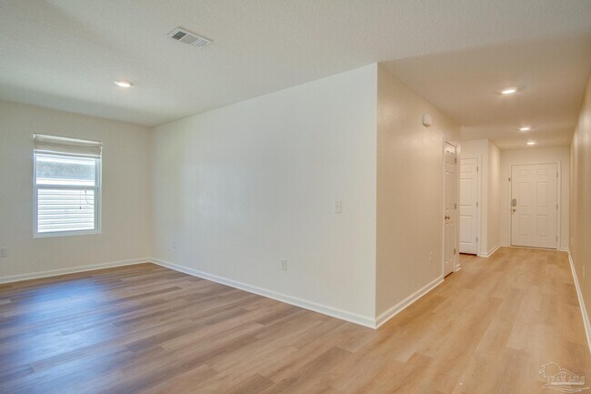 Foto del edificio - 7809 Maxton Rd