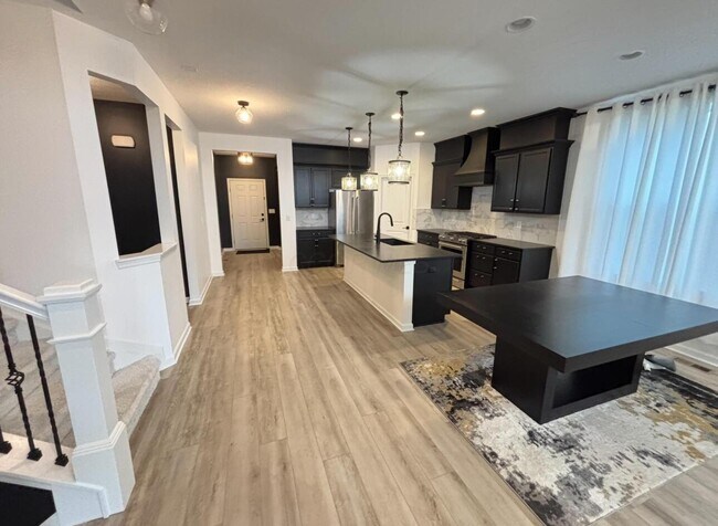 Foto del edificio - 12325 Greenwood Dr