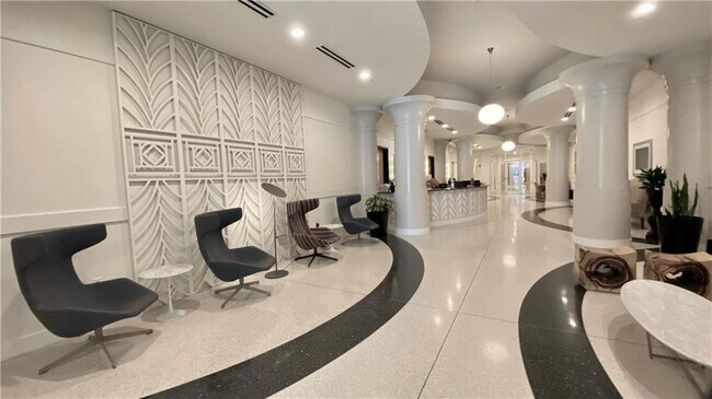 Building Photo - 860 Peachtree St NE