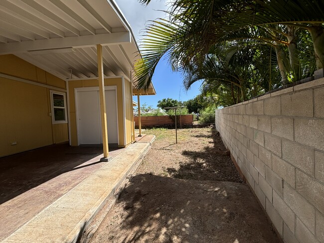 Building Photo - 92-787-787 Laaloa Pl