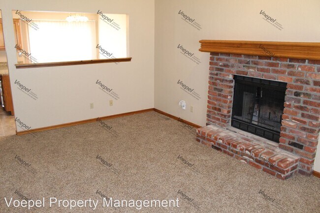 Building Photo - 3 br, 2 bath House - 14 W 132nd St