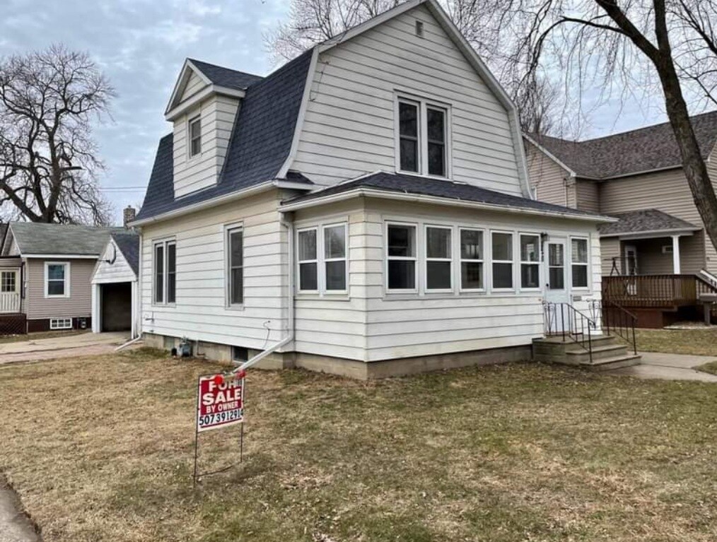 Foto principal - 828 Jefferson Ave