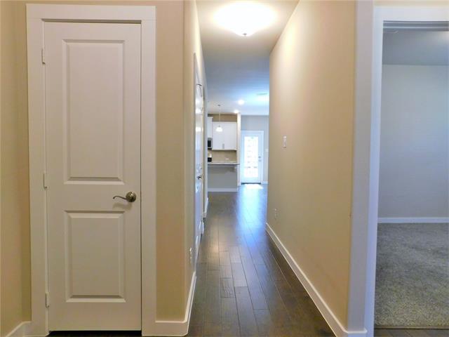 Building Photo - 2100 Paxton Way