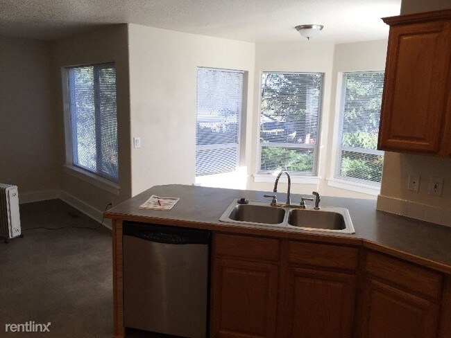 Building Photo - 1146 Coventry Ct NW