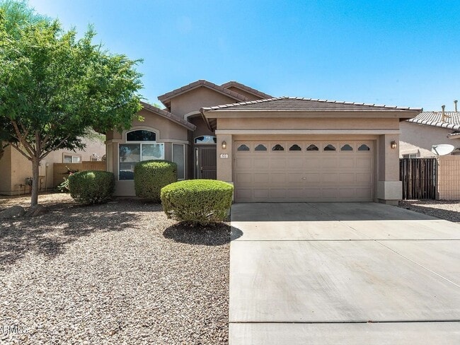 Golf Course Views! Quiet Cul-de-Sac! Updat... - Golf Course Views! Quiet Cul-de-Sac! Updat... House