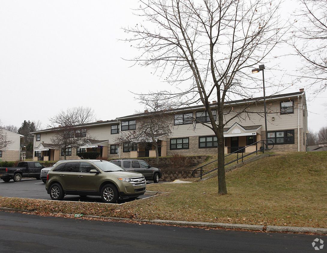 Building Photo - Manor Sites Apartments