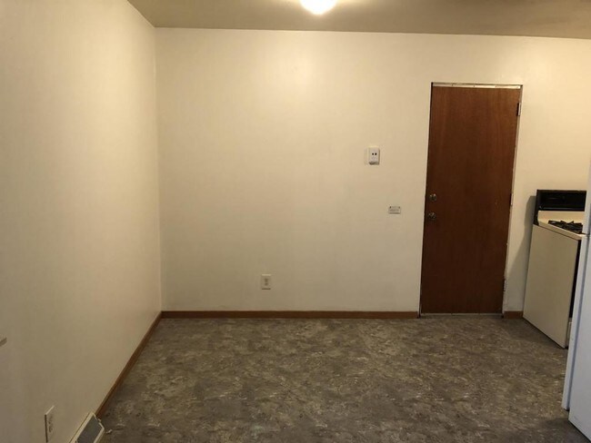 Foto del edificio - 3701 Kipling Drive