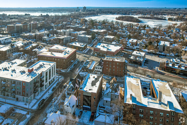 Aerial Photo - 2641 Girard Ave S