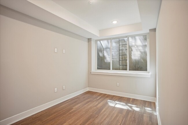 Foto del edificio - 1618 N Sydenham St