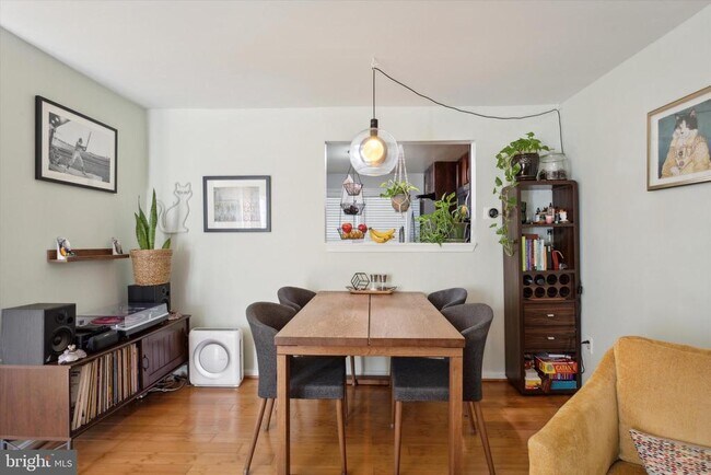 Foto del edificio - 829 N 4th St