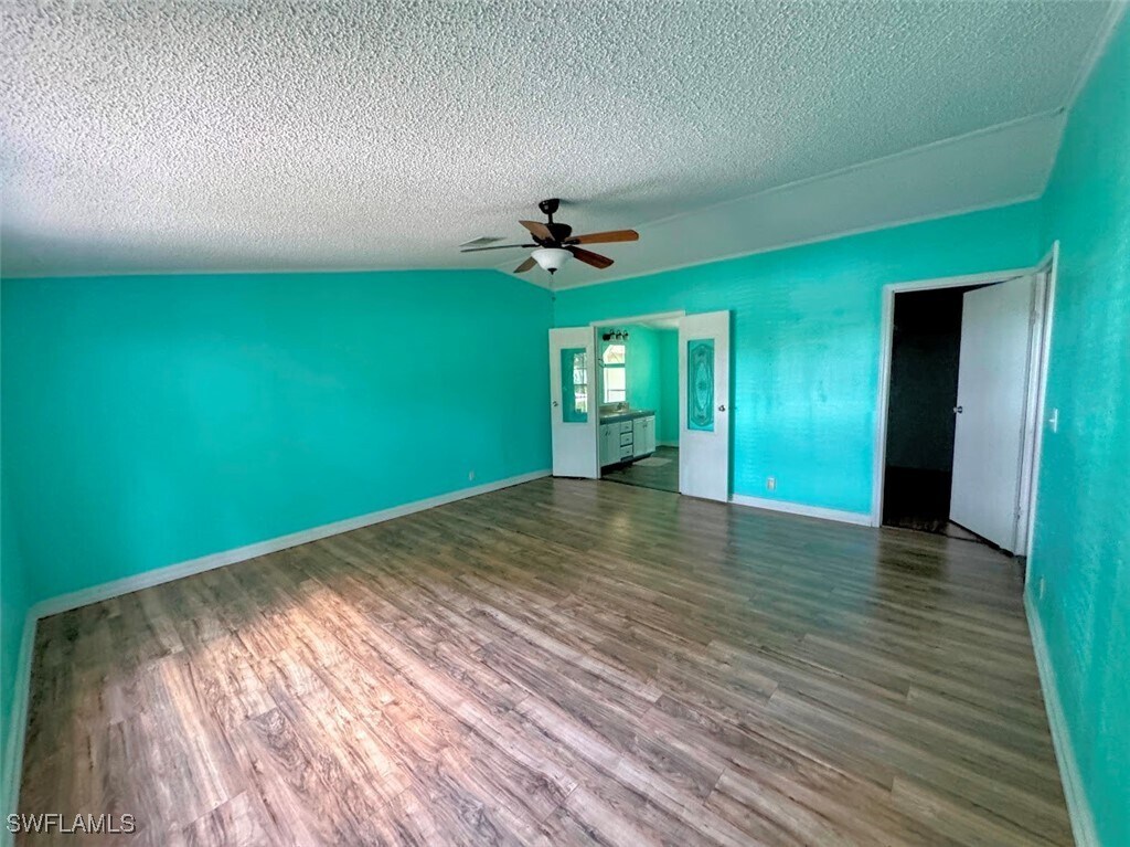Foto principal - 1218 Seminole Ave SW
