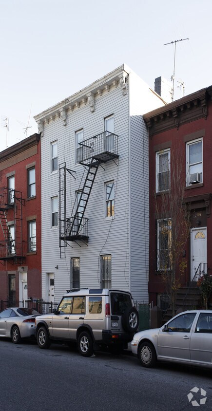 Building Photo - 187 Classon Ave