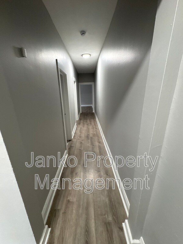 Foto del edificio - 6631 S Ellis Ave