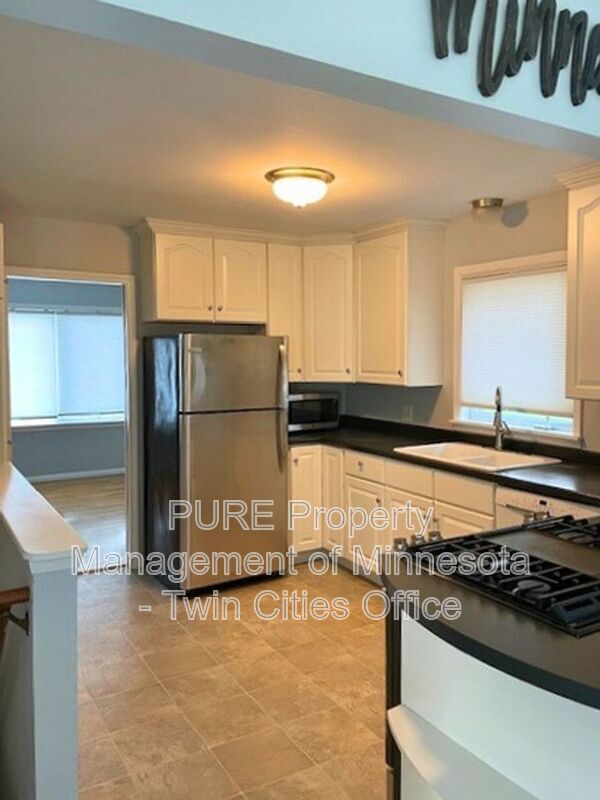 Building Photo - 526 Otis Avenue