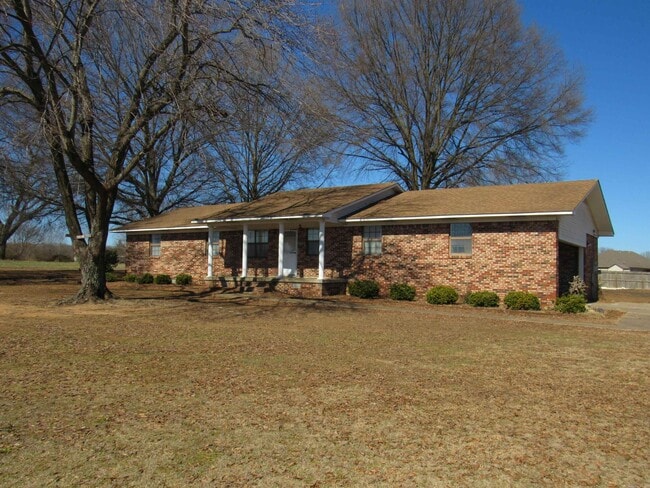 Building Photo - 116 US-64