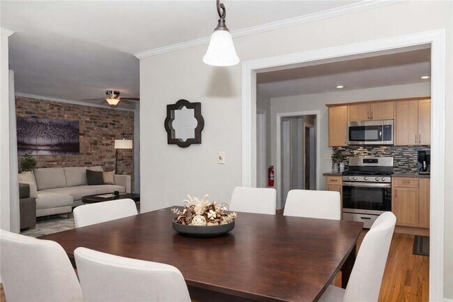 Foto del edificio - 153 Lindbergh Drive NE