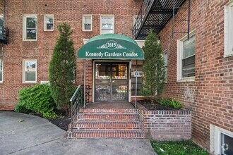 Building Photo - 2615 John F. Kennedy Blvd