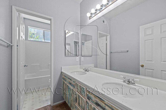 Foto del edificio - 27090 Adelanto Dr