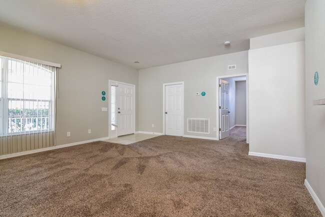 Building Photo - 15819 Stags Leap Dr