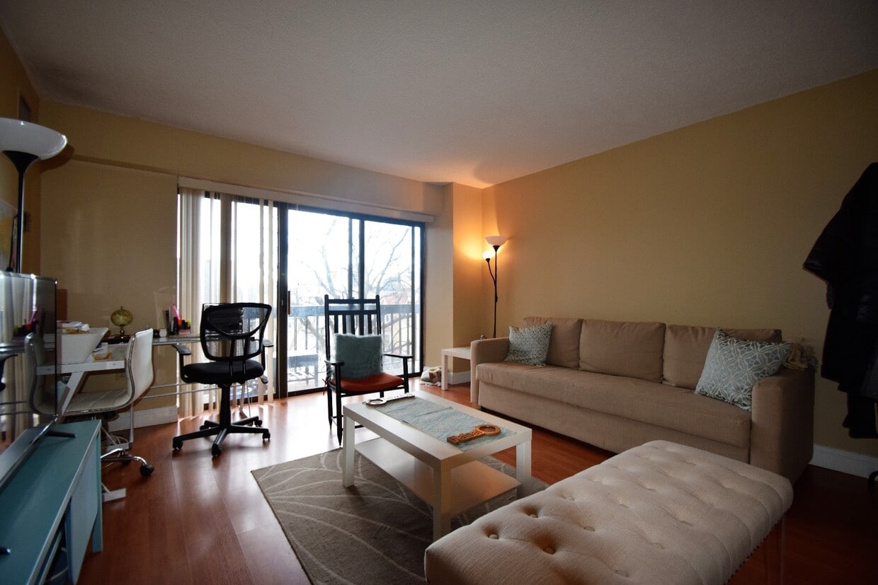 Photo - 15 North Beacon St. Unit 611