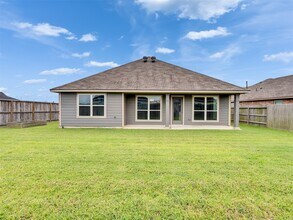 Building Photo - 8216 Tourmaline Wy