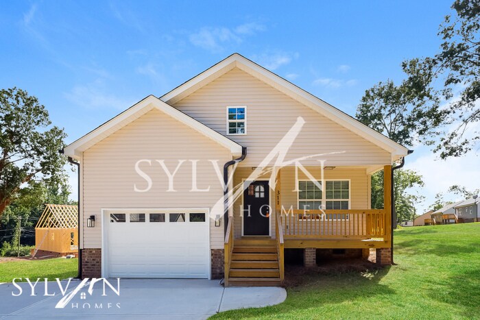 Primary Photo - Lease today! No extra charge for contentme...