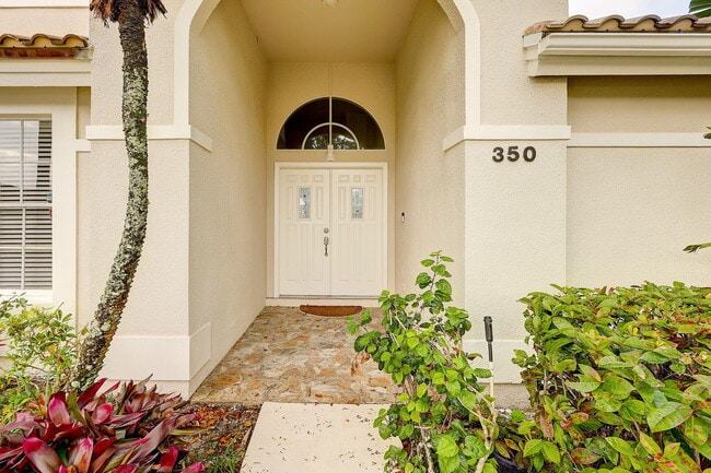Building Photo - 350 Eagleton Golf Dr