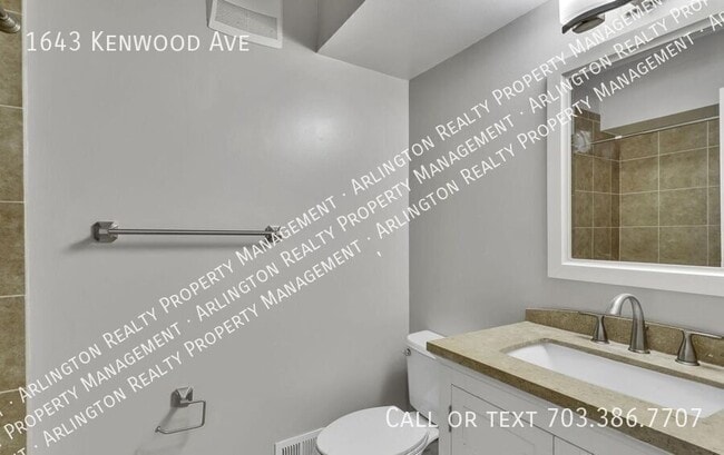 Foto del edificio - 1643 Kenwood Ave