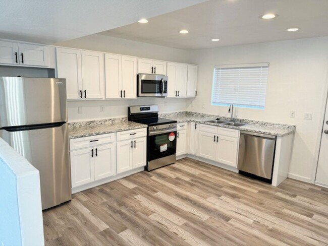 Ocotillo - Ocotillo Apartment