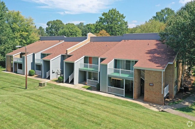 Exterior - North Lakes
