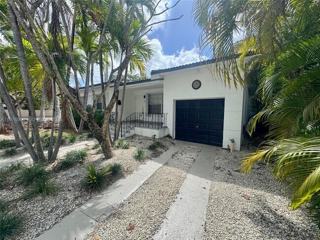 Foto del edificio - 100 SW 30th Rd