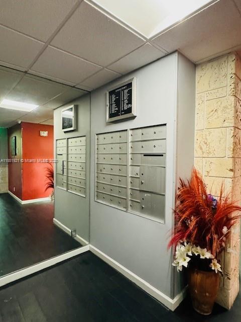Foto del edificio - 2425 NE 135th St