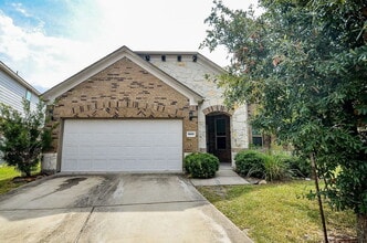 Building Photo - 16608 Spirit Lake Ct