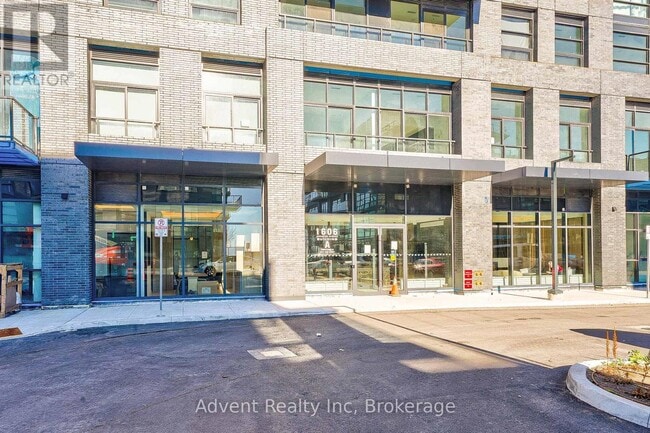 Building Photo - 1606 Charles St