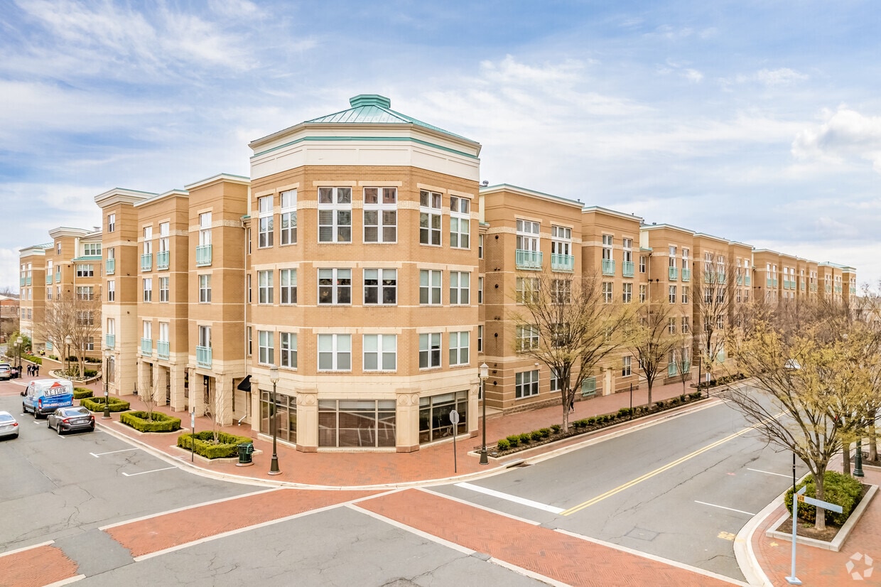 The Savoy Apartments in Reston, VA