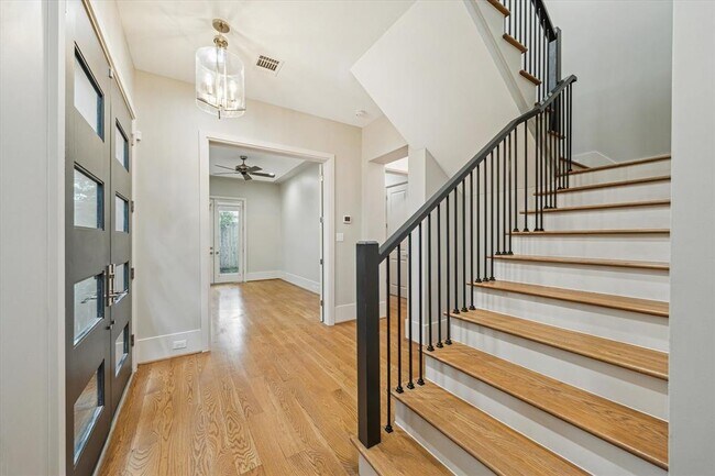Building Photo - 1509 Caywood Ln