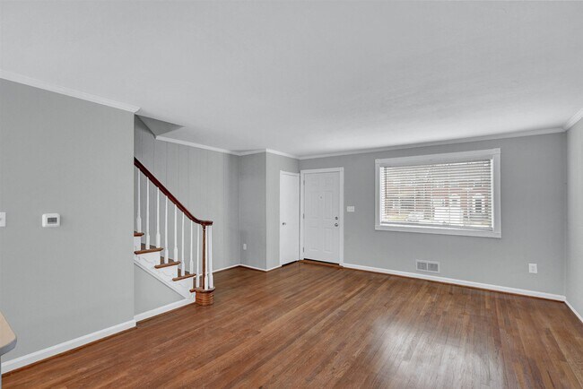 Building Photo - 8602 Ellen Ct
