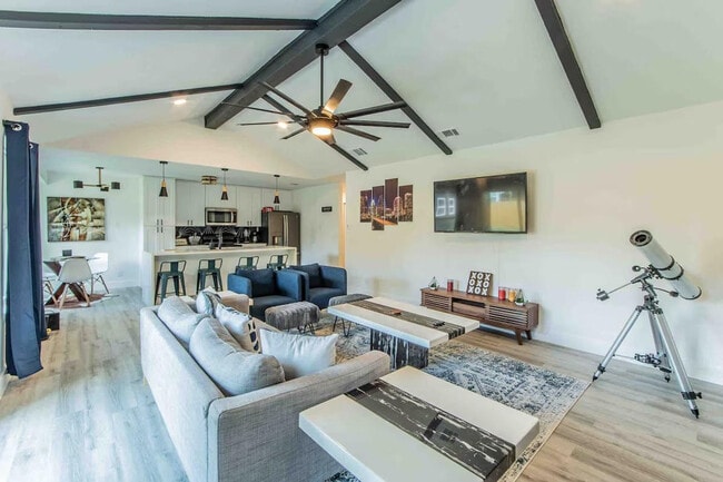 Foto del edificio - 7500 Rio Pass