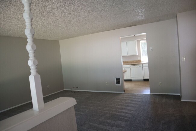 Foto del edificio - 4518 NE 142nd Ave