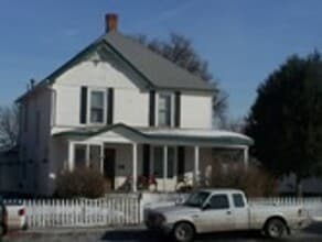 Building Photo - 1614 8th Ave