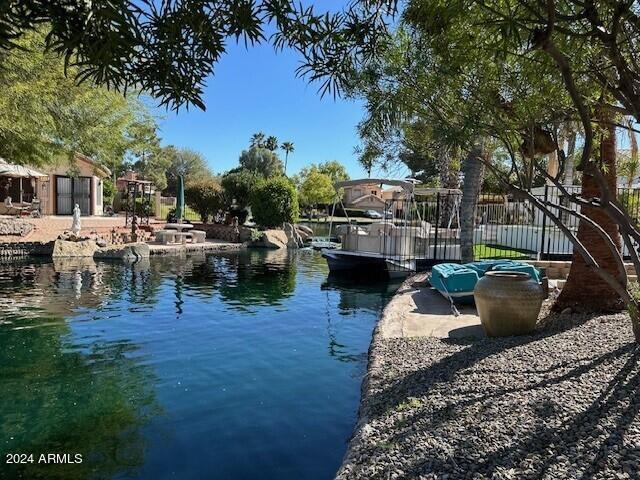 Primary Photo - 1370 E Butler Cir