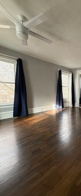 Foto del edificio - 1105 N Clinton Blvd