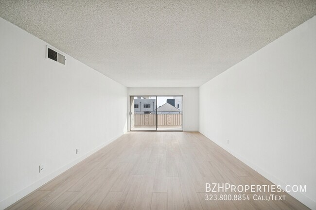 Foto del edificio - 131 Orlando Ave