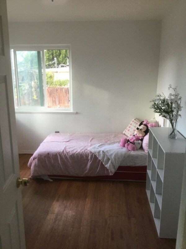 Foto del edificio - 9535 Prospect Ave