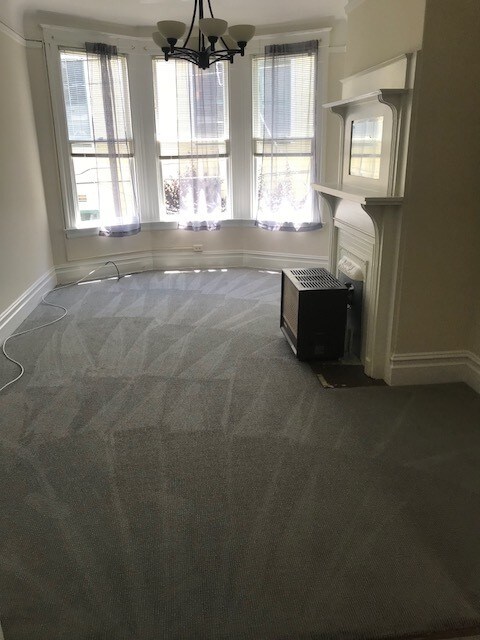 Building Photo - 132 Clinton Park