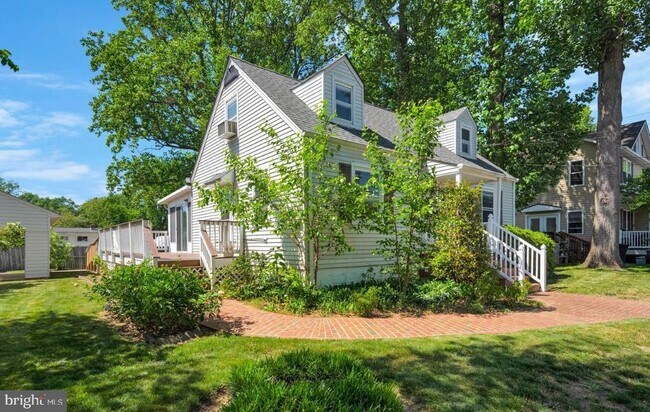 Foto del edificio - 4038 Poplar St