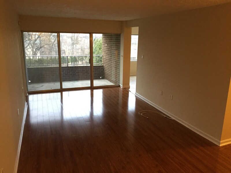 442 Girard St Unit 301, Gaithersburg, MD 20877 Condo for Rent in