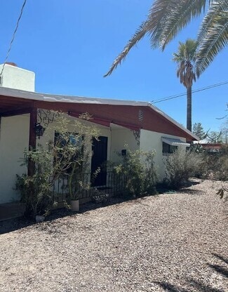 Building Photo - 3350 N Tucson Blvd