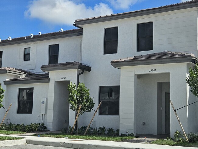 Foto del edificio - 23259 SW 128th Ave